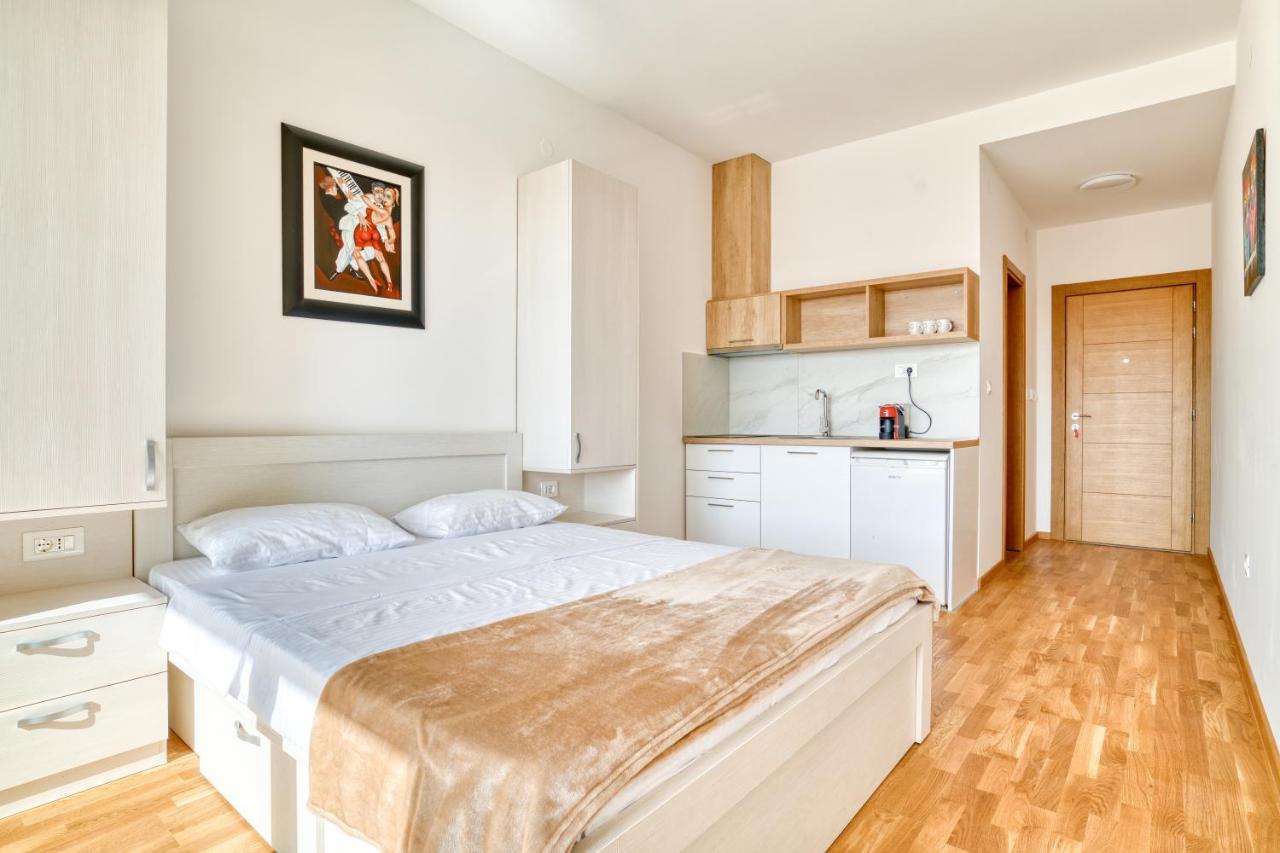 Ivanovic residences Budva Exterior foto